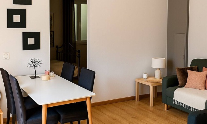 Sernhac Apartment | Cozy apartment very close to Pont du Gard