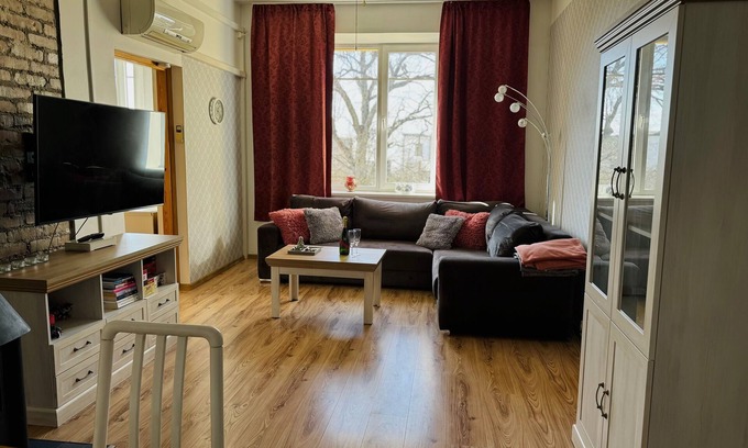 Haapsalu Apartment | Cozy apartment with 1-bedrooma & 1 double sofa bed in Old Town of Haapsalu!