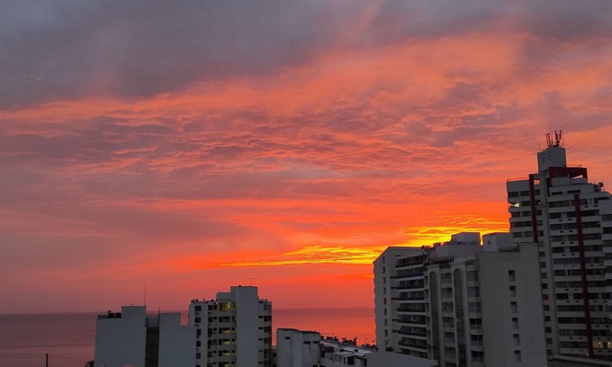 El Rodadero Apartment | Cozy Apartment with Ocean View from balcony