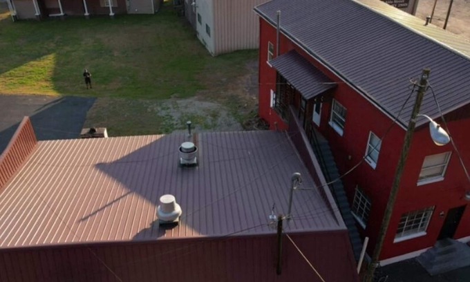 Mount Gay Apartment | Cozy Apartment with onsite restaurant in Logan WV Close to Hatfield McCoy Trail