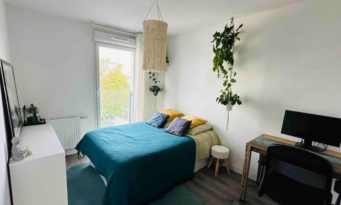 Bezons Apartment | Cozy appart near la defense & Paris