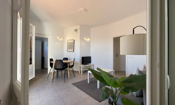 La Sagrada Familia Apartment | Cozy apt next to Sagrada Familia with amazing view