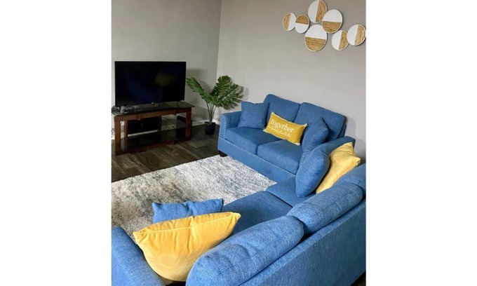 Town Center Apartment | Cozy Apt w/ Free Parking & Fast Wi-Fi
