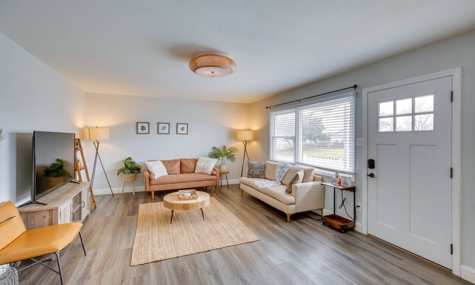 Atlantic City Cottage | Cozy Atlantic City Home - 2 Mi to Borgata!