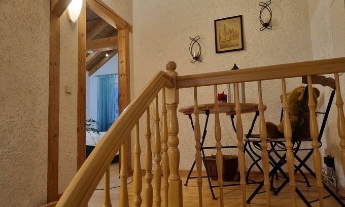 Ilversgehofen Apartment | Cozy attic apartment 10 minutes away from the old town