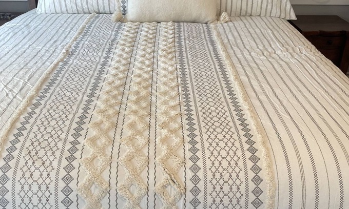South Kortright Bed & Breakfast | Cozy B&B with WiFi and AC in welcoming South Kortright