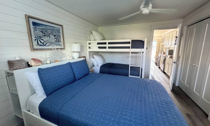 Brigantine Condo | Cozy beach block -1 bdrm,1st floor unit w/pool, beach tags & chairs! Renovated!