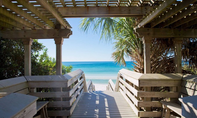 Seagrove Beach House | Cozy Beach House off 30A in Seagrove/Grove by the Sea w/4 bikes