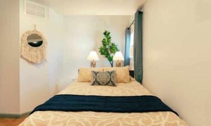 Conneaut Lakeshore Apartment | Cozy, Beautiful Apartment at Avanti Cove