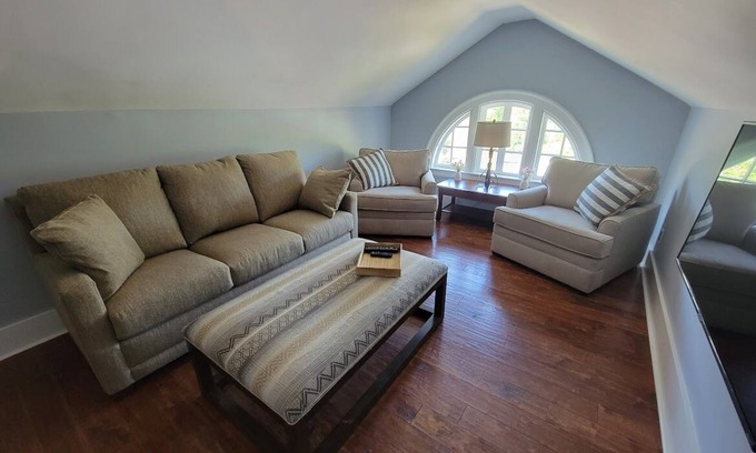 South Kortright Bed & Breakfast | Cozy bed & breakfast in marvelous South Kortright with WiFi, AC