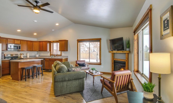Bozeman House | Cozy Belgrade Home Near Skiing, Hiking & Airport!