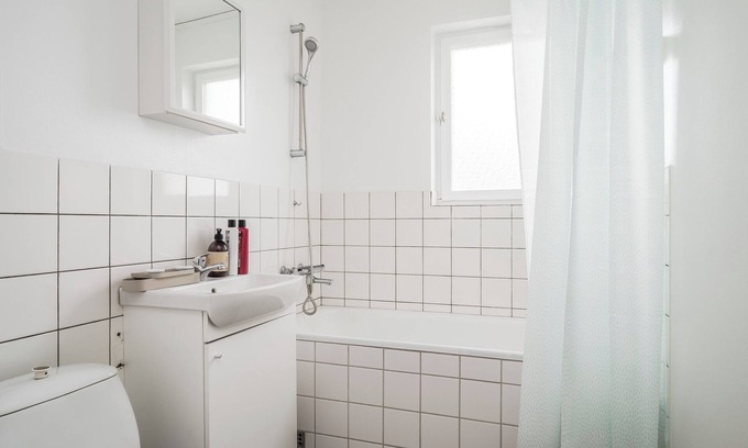 Avesta Municipality Apartment | Cozy & Bright Studio in Peaceful Horndal