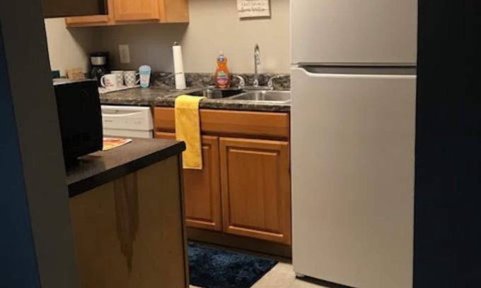 Pascagoula Apartment | Cozy & Bright Two Bedroom Beach Location