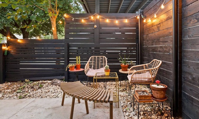 Foster Heights House | Cozy Bungalow in the Heart of East Austin!