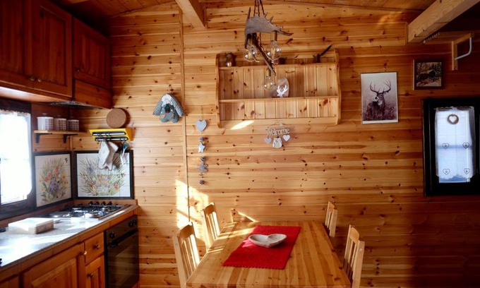 Borgata Sestriere Ski Chalet | Cozy Bungalow