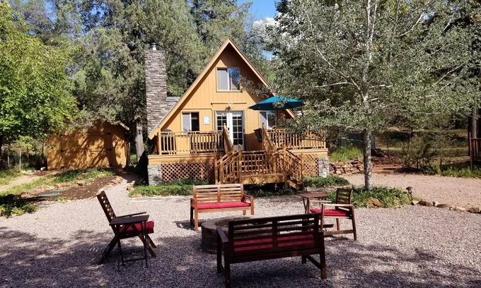 Payson Cabin | Cozy Cabin at Water Wheel Falls on the East Verde River - Comfy & Clean!