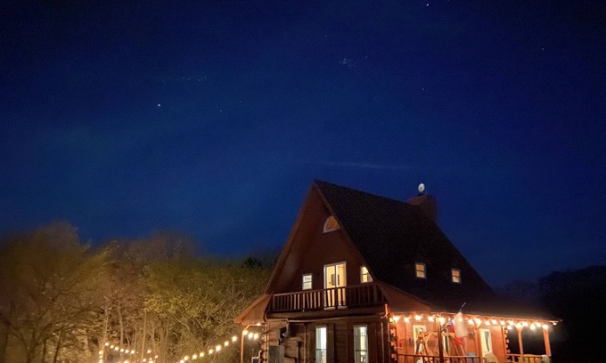Sunset Cabin | Cozy Cabin for family, couples, atv, or quiet getaway