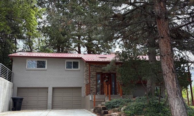 North Ogden House | Cozy Cabin/Hot Tub/Feel Home