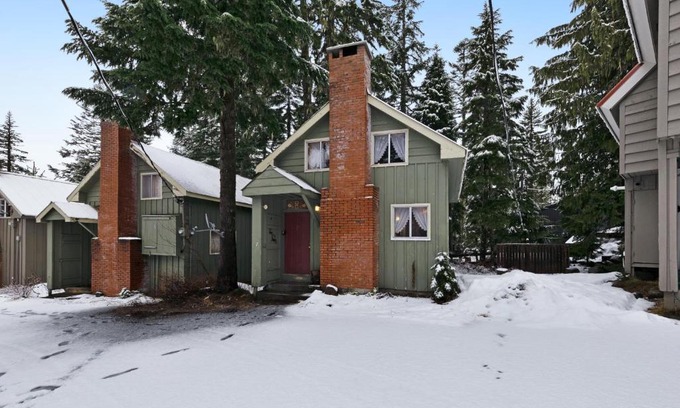 Government Camp House | Cozy Cabin in Government Camp