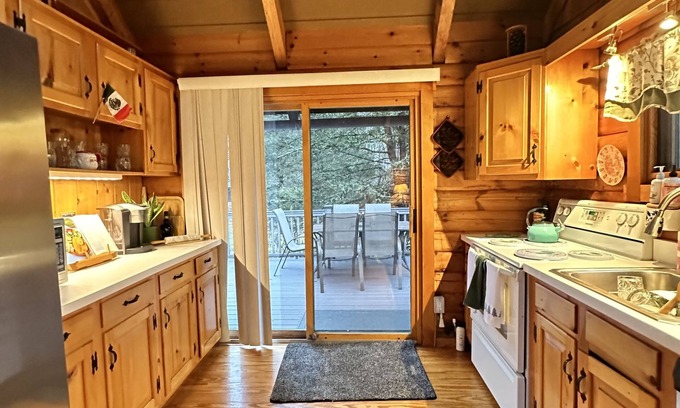 Fleischmanns Cabin | Cozy Cabin in heart of Catskills