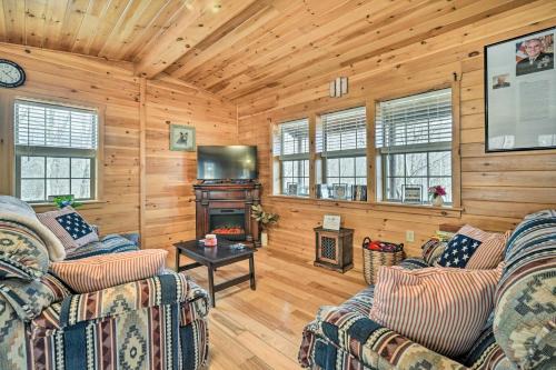 St George House | Cozy Cabin in Parsons Hike, Fish and Explore!