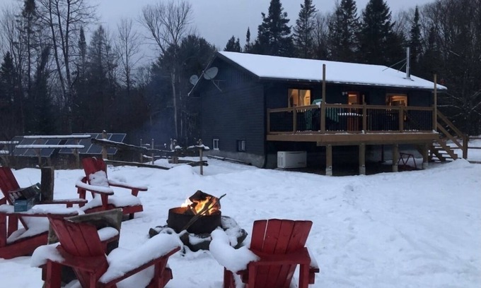 McMurrich/Monteith Cabin | Cozy Cabin In The Woods