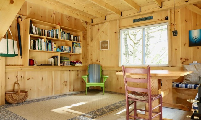 Blue Hill Cabin | Cozy Cabin on Blue Hill Farm
