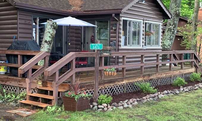 Land O Lakes Cabin | Cozy cabin on high lake in land o lakes