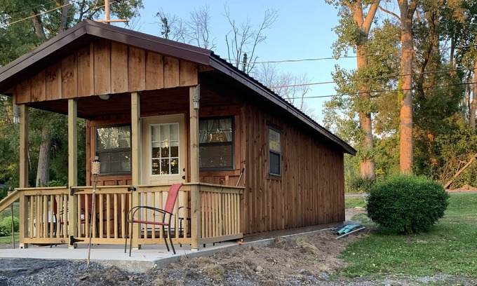 Seneca Falls Cabin | Cozy Cabin on the Cayuga-Seneca River with Lake access $152/night.