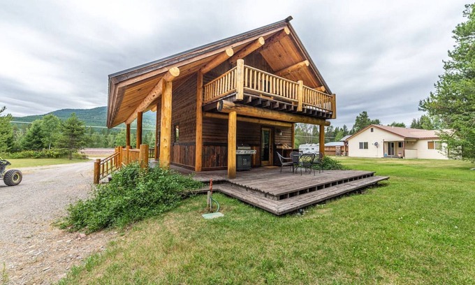 Coram Cabin | Cozy cabin outside Glacier National Park. Private hot tub + pet-friendly!