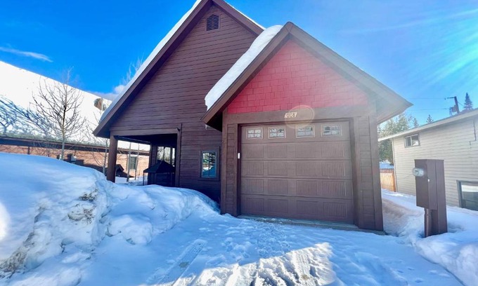 Grand Lake House | Cozy Cabin Retreat