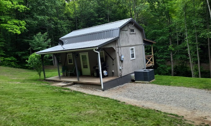 Scio Cabin | Cozy cabin retreat