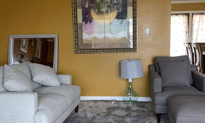 Terrace Heights House | Cozy cabin style home in a quiet neighborhood in terrace hgts.