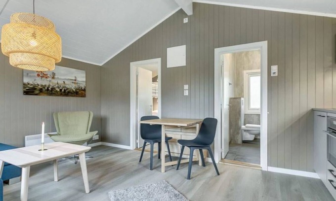 Ballangen Cabin | "Cozy cabin surrounded by nature and fjords, perfect for a peaceful moment."