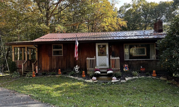 Rockwood Cabin | Cozy Cabin