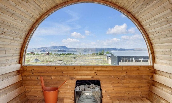 Blaskogabyggd Cabin | Cozy Cabin w/Hot Tub & Sauna - Ultimate Retreat