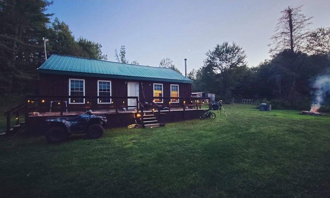 Dolgeville Cabin | Cozy Cabin w view of the milkyway w/hottub , Nearby SKIING,FISHING,HIKING,ATVING