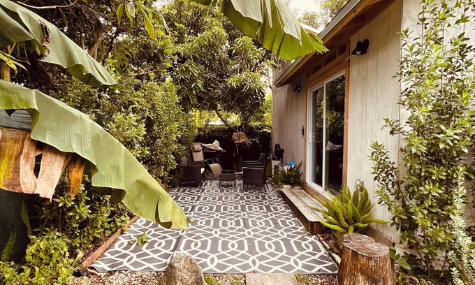 Homestead Cabin | Cozy cabin with 1 bedroom and WiFi, AC in lovely Homestead