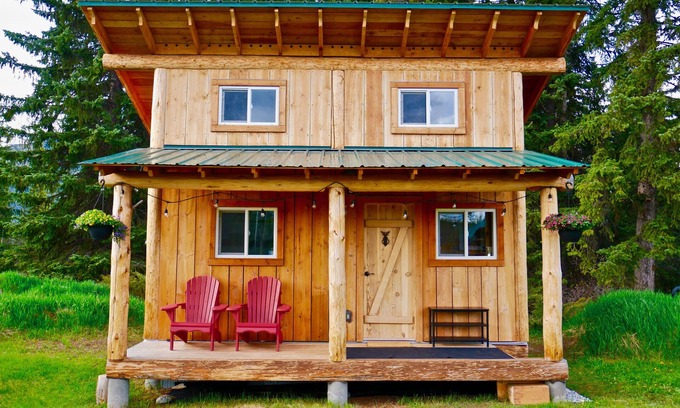 Blaeberry Cabin | Cozy Cabin with Magnificient Views and Woodstove
