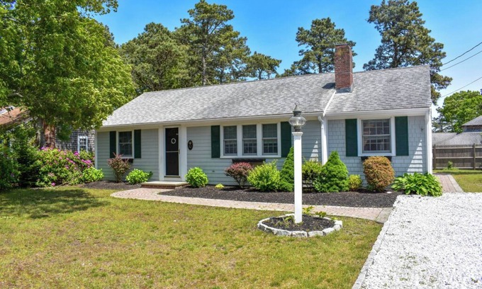 Dennis Port House | Cozy cape cod cottage with lovely wood floors and central AC.