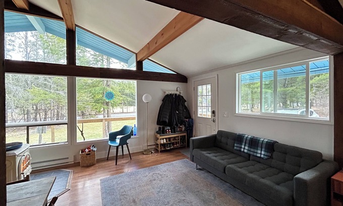 East Jewett Cabin | Cozy Catskills Cabin with Mountain views