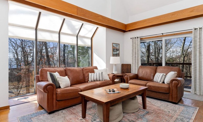 Wintergreen House | Cozy chalet w/king beds, fireplace, and hot tub. Dog-friendly! Close to hiking.
