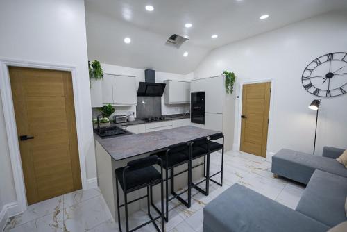 Preston House | Cozy Charming Bungalow BRAND NEW