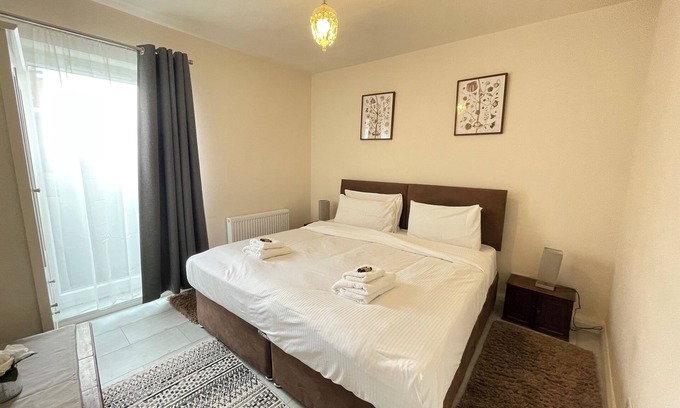 Herne Hill Apartment | Cozy City Base | 1 Bed | Herne Hill