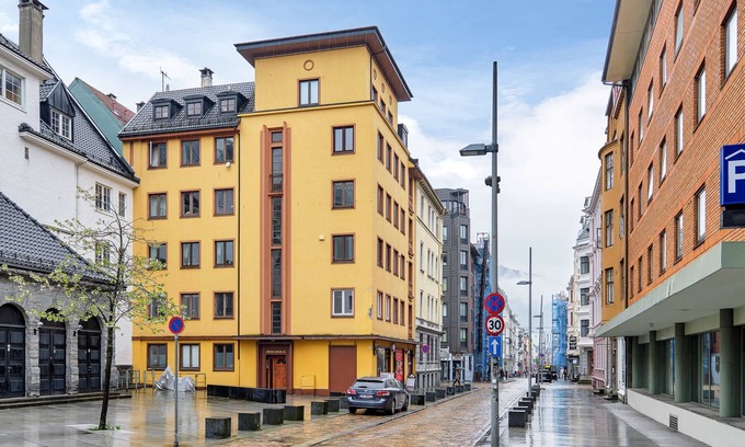 Engen Apartment | Cozy City Haven: Spacious, Centrally Located in Bustling Heart of Bergen!