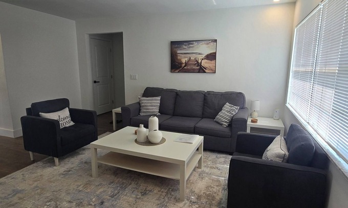 Clearwater House | Cozy Clearwater 3 Bedroom Home