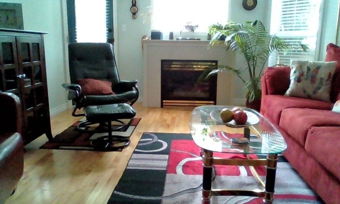 Vernon House | Cozy, close to Sliver Star Ski Resort. Clean, quiet, over 55 townhouse.