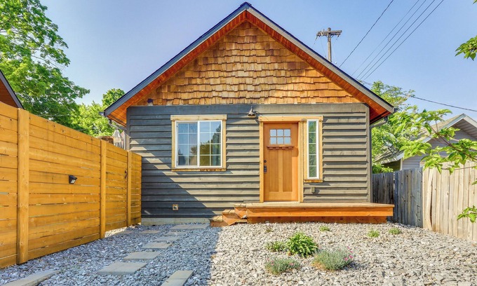 Garden District Apartment | Cozy Coeur d'Alene Studio, Walk to Downtown & Lake