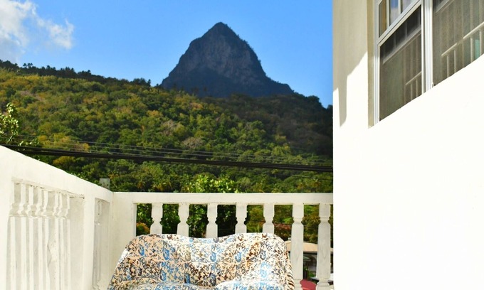 Soufriere Apartment | Cozy Comfortable 1 BD 1 BA Apartment
