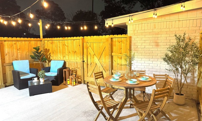 Sugar Land Apartment | Cozy & Comfortable Studio in Heart of Sugarland